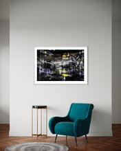 Laden Sie das Bild in den Galerie-Viewer, Berlin Popkudamm inBetween - Container LIghts 2022 (signed + Frame)