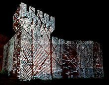 Laden Sie das Bild in den Galerie-Viewer, Trogir Fortress Kamerlengo Lighting up times 2017 (signed + Frame)