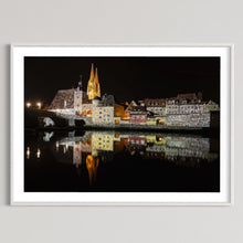 Laden Sie das Bild in den Galerie-Viewer, Regensburg Steinerne Brücke 2018 (signed + Frame)