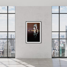 Laden Sie das Bild in den Galerie-Viewer, Hidden Places Berlin Molecule Man 2020 (signed + Frame)