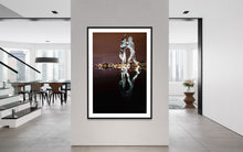 Laden Sie das Bild in den Galerie-Viewer, Hidden Places Berlin Molecule Man 2020 (signed + Frame)