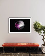 Laden Sie das Bild in den Galerie-Viewer, Hidden Places Weisse Vase / White vase 2020 (signed + Frame)
