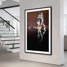 Laden Sie das Bild in den Galerie-Viewer, Hidden Places Berlin Molecule Man 2020 (signed + Frame)