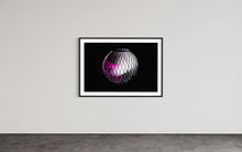 Laden Sie das Bild in den Galerie-Viewer, Hidden Places Weisse Vase / White vase 2020 (signed + Frame)