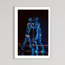 Laden Sie das Bild in den Galerie-Viewer, Hidden Places Berlin Molecule Man 2020 (signed + Frame)
