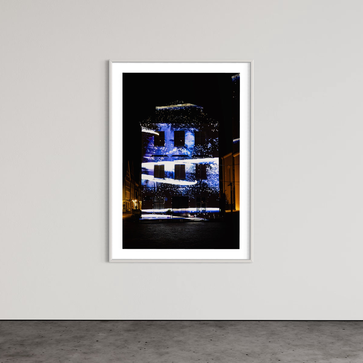 Weilheim 3  Lichtkunst Festival Weilheim Fades 2022 (signed + Frame)