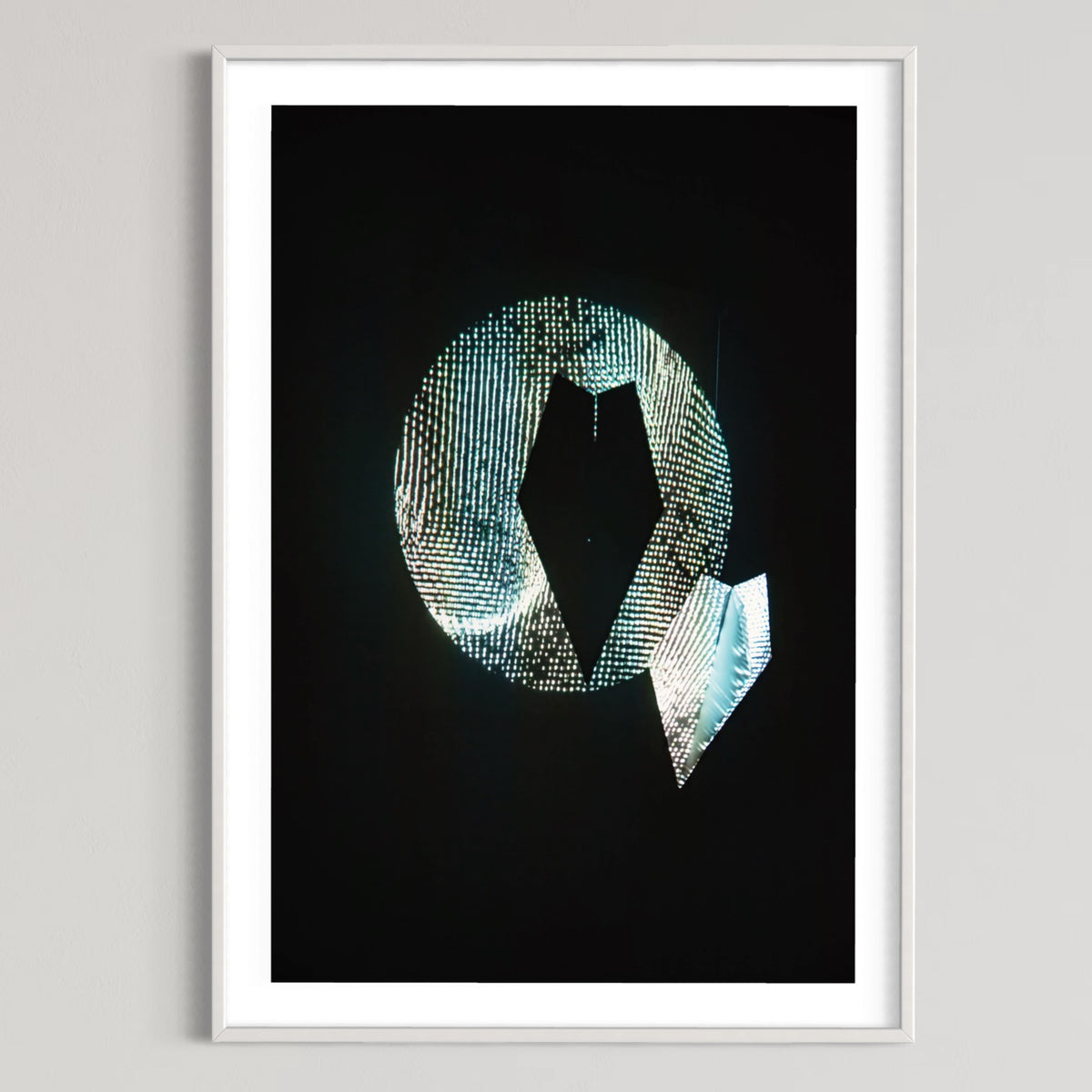 fragile shades papierflieger paper dart - 2022 Murten Festival Schweiz Swiss Musée de Morat / Museum Murten (signed + Frame)