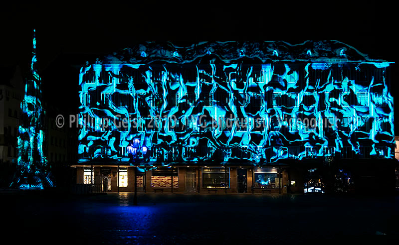 Nürnberg/ Nuremberg Rathaus „Into the Blue“ Blaue Nacht 2017 (signed + Frame)