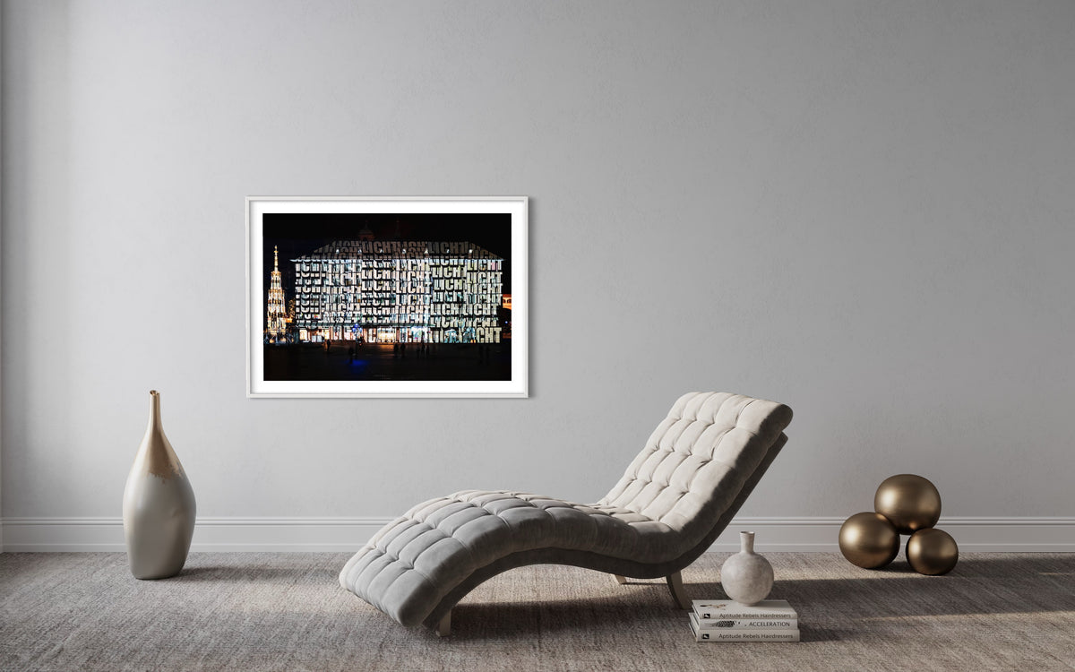 Nürnberg/ Nuremberg Rathaus „Into the Blue“ Blaue Nacht 2017 (signed + Frame)