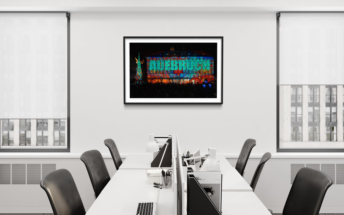 Nürnberg/ Nuremberg Rathaus „Into the Blue“ Blaue Nacht 2017 (signed + Frame)
