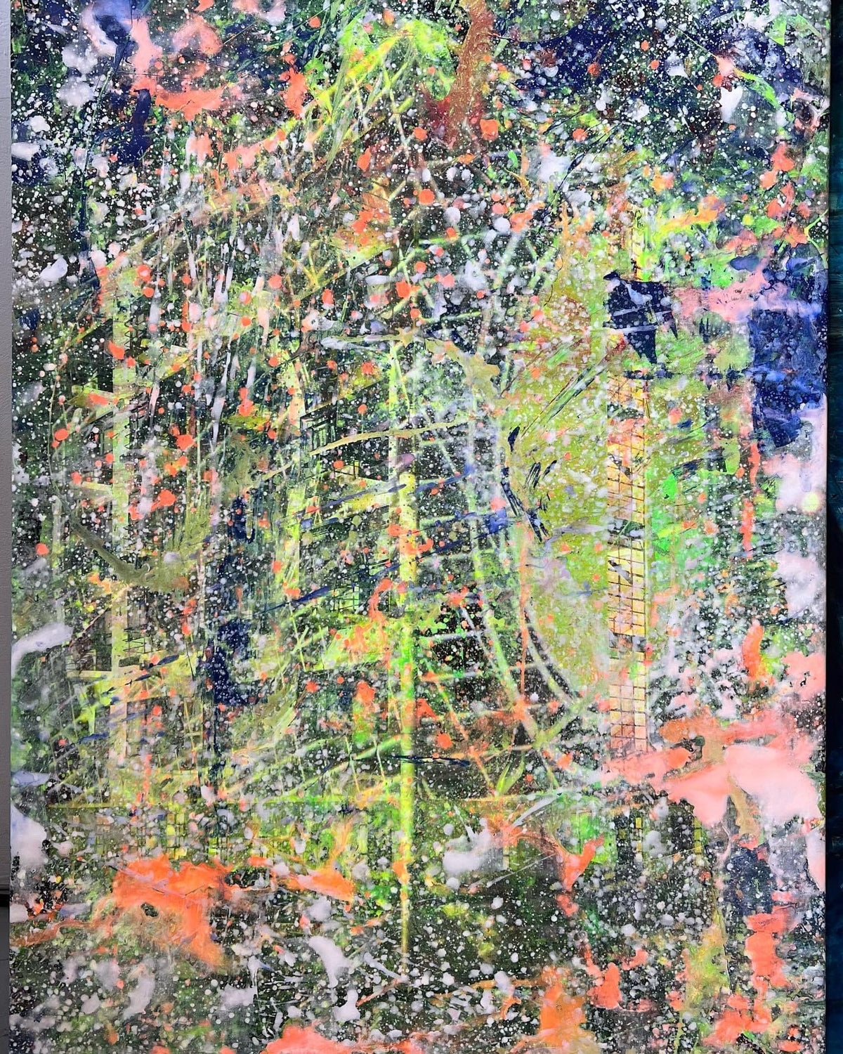 Overpainting on Canvas 2022 // Bauhaus Dessau Prellerhaus 2019 Licht. Fassade. Mensch. video installation
