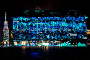 Nürnberg/ Nuremberg Rathaus „Into the Blue“ Blaue Nacht 2017 (signed + Frame)