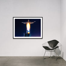 Laden Sie das Bild in den Galerie-Viewer, Cristo Redentor/ Rio de Janeiro 2014 (signed + Frame)
