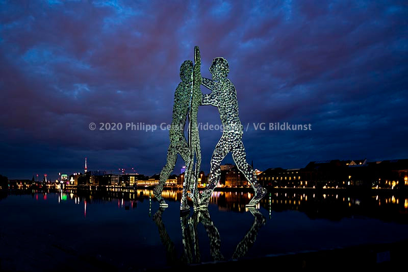 LED Light Frame / Led Leuchtrahmen - Hidden Places Berlin Molecule Man 2020 (signed)