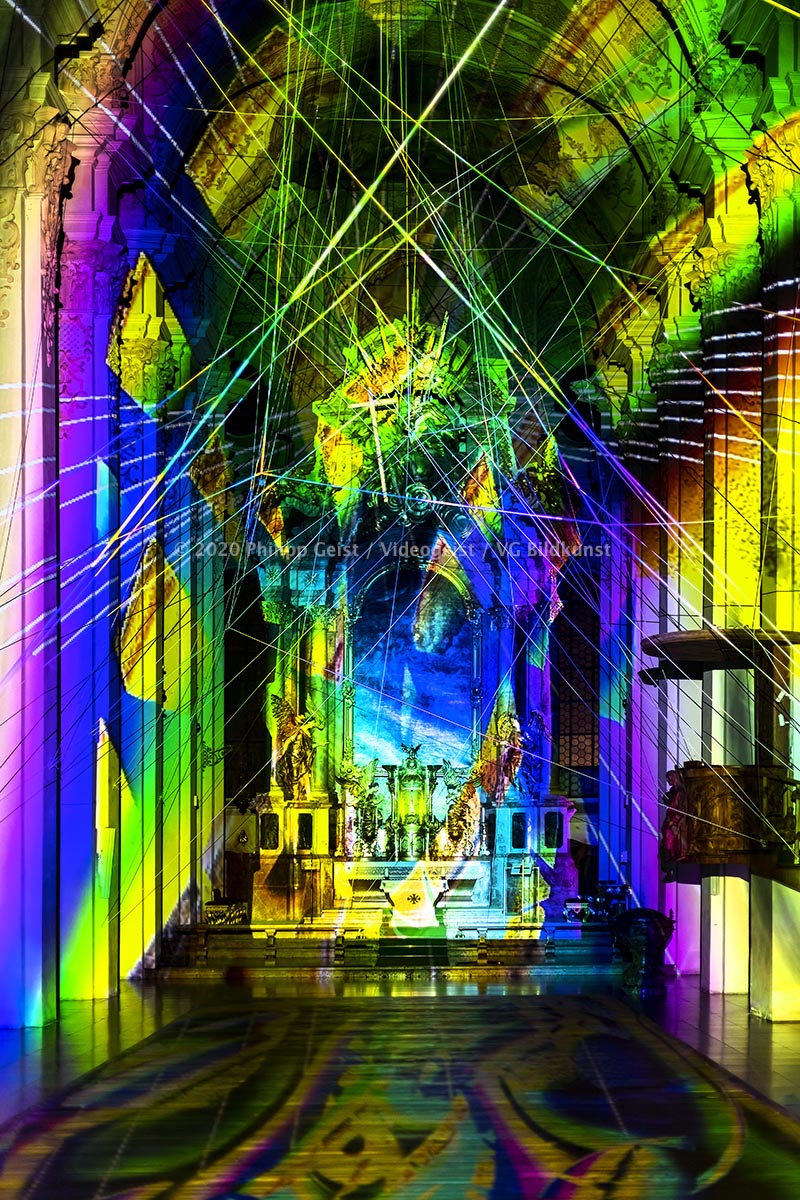 LED Light Frame / Led Leuchtrahmen - München Hl. Geist Kirche „Lighting up shadows“ 2020 (signed)