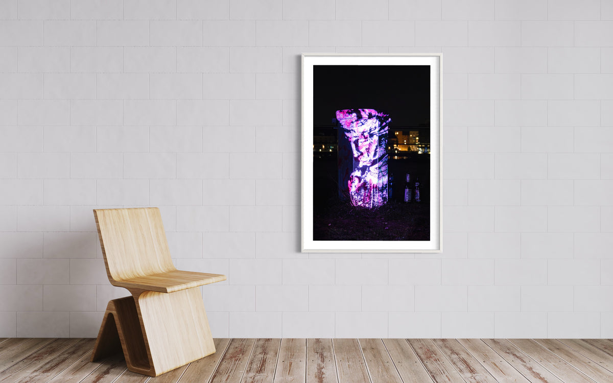 Berlin Hidden Places Garbage can/ Mülleimer 2020  (signed + Frame)