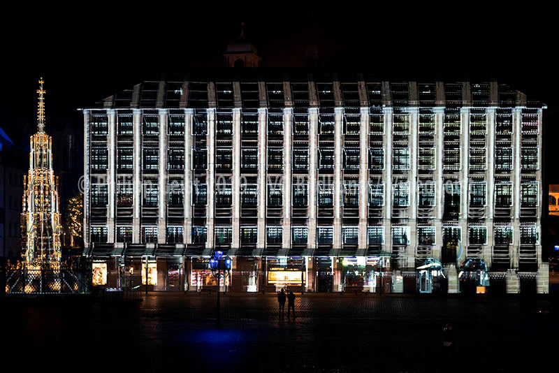 Nürnberg/ Nuremberg Rathaus „Into the Blue“ Blaue Nacht 2017 (signed + Frame)
