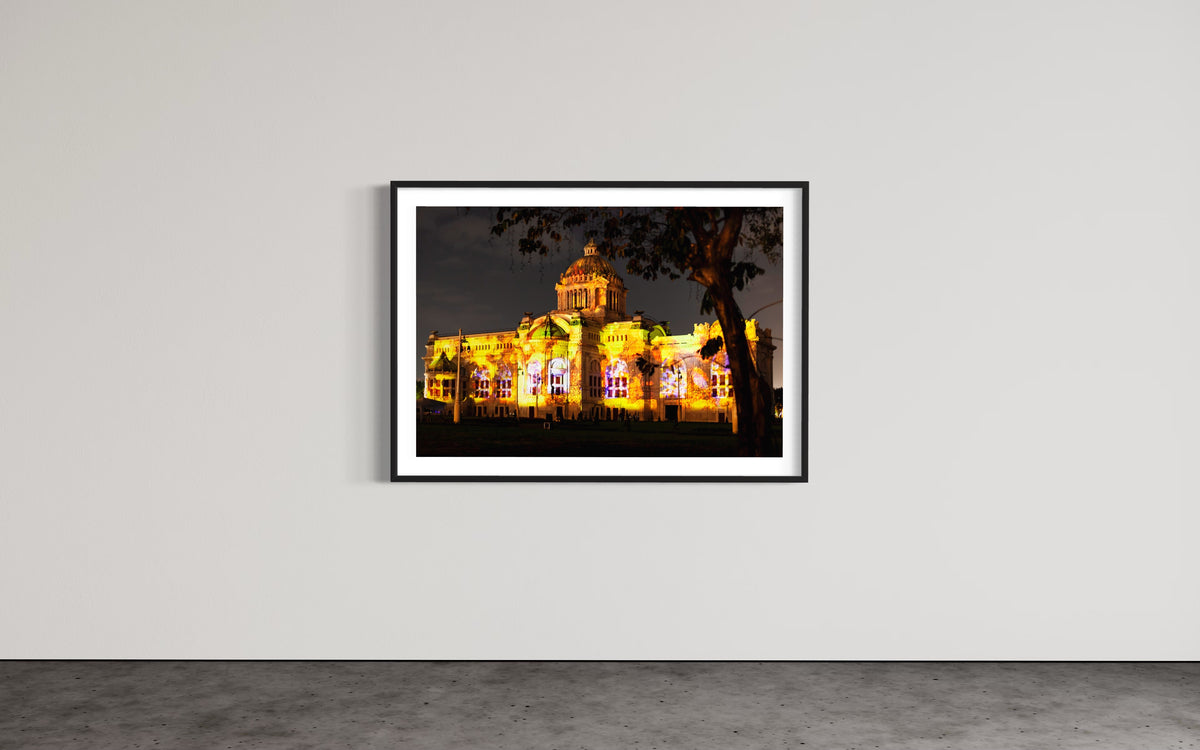 Bangkok / Thailand Ananta Smakhom Throne Hall 2009 (signed + Frame)