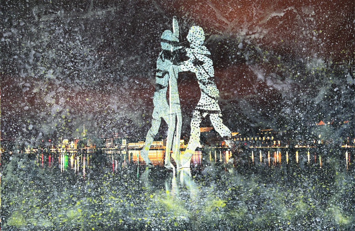 Overpainting on Canvas 2022 // Hidden Places  Molecule Man 2020 video installation