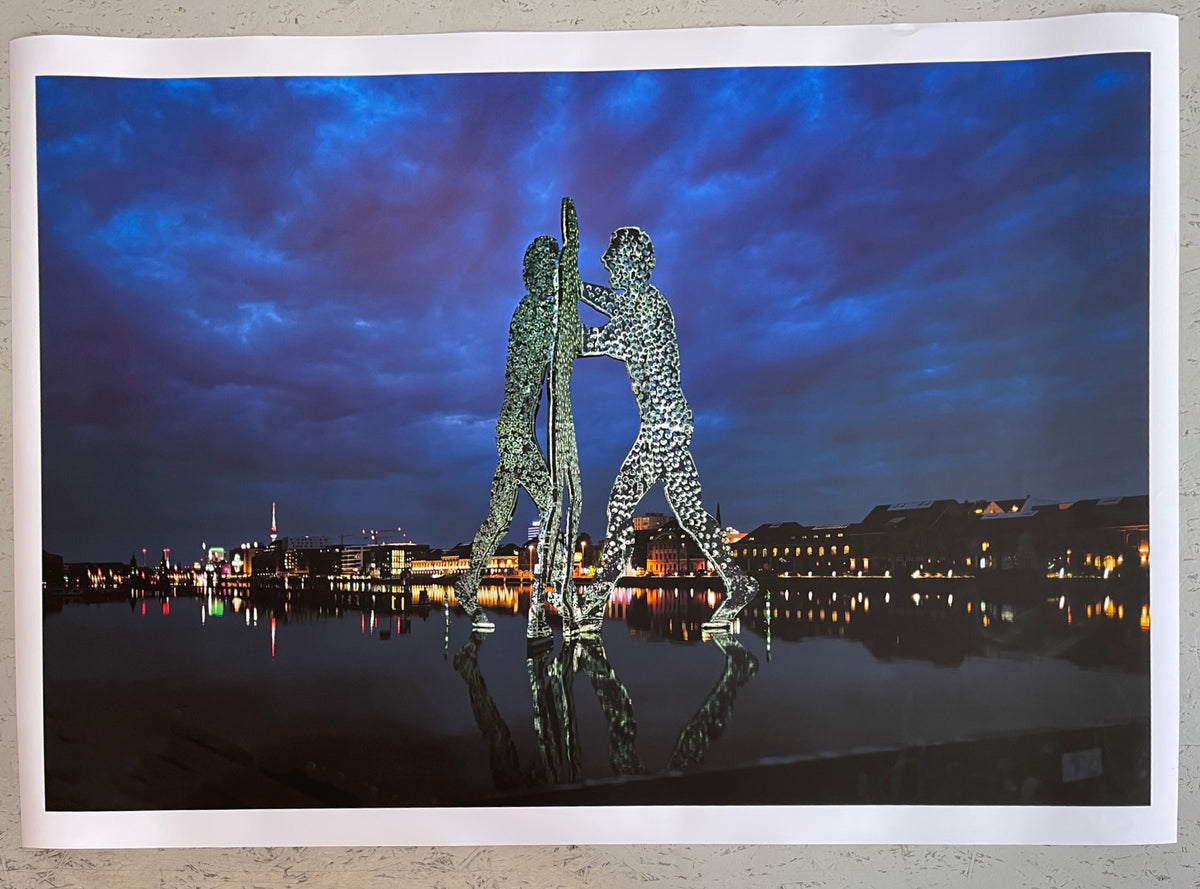 Edition Hidden Places Berlin Molecule Man 2020 (signed)