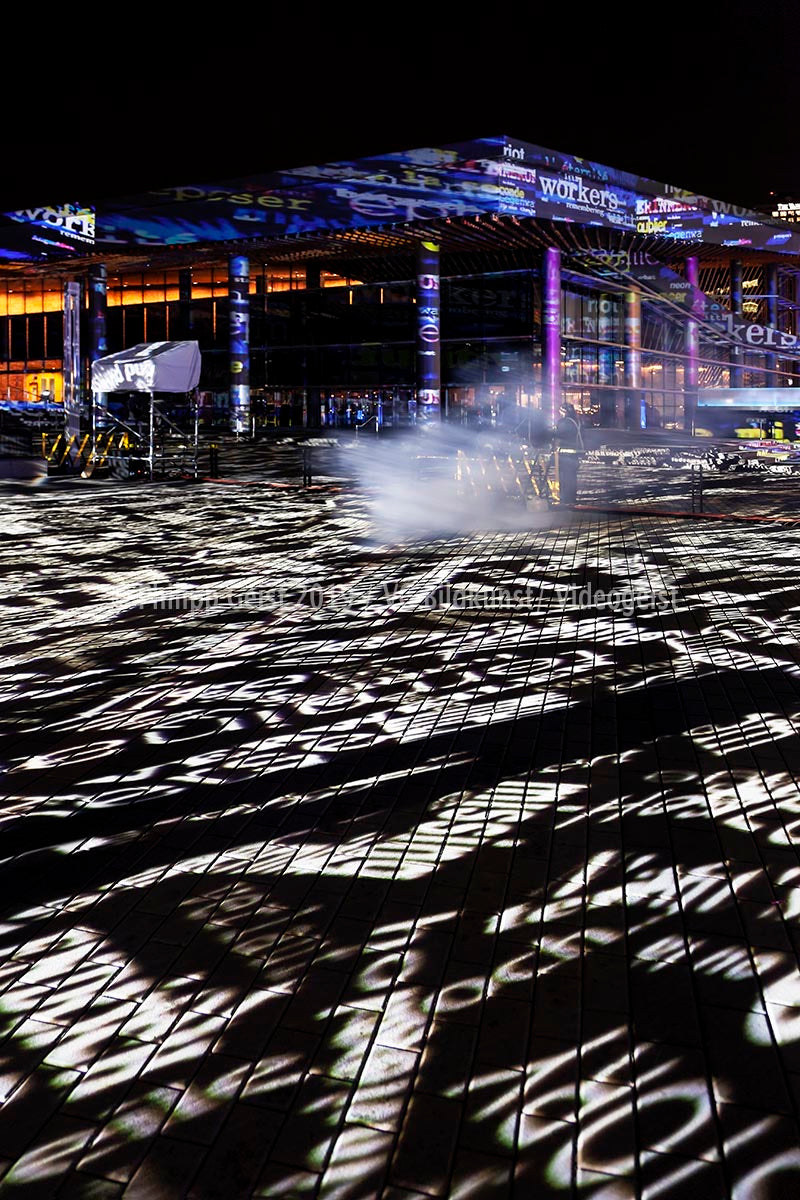 Vancouver Jack Poole Plaza „Time Drifts“ 2011 (signed + Frame)